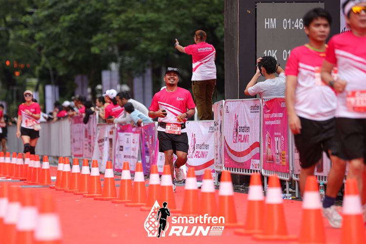 Race photo from Smartfren Run 2024