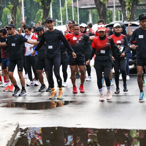 Race photo from FIRST SUNDAY RUN