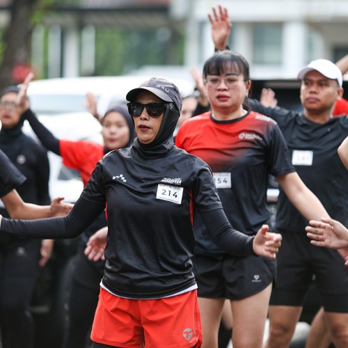 Race photo from FIRST SUNDAY RUN