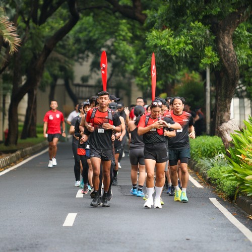 Race photo from FIRST SUNDAY RUN
