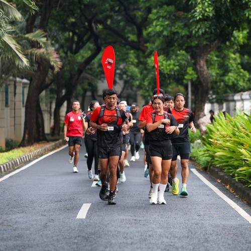 Race photo from FIRST SUNDAY RUN