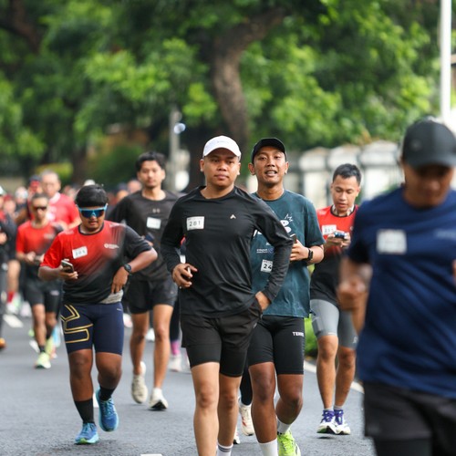 Race photo from FIRST SUNDAY RUN