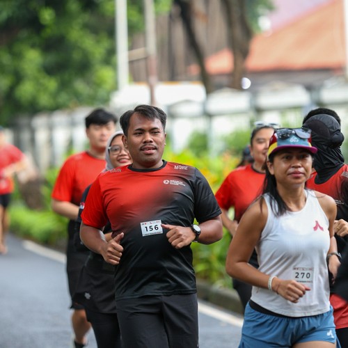 Race photo from FIRST SUNDAY RUN
