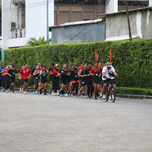 Race photo from FIRST SUNDAY RUN
