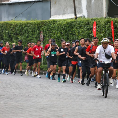 Race photo from FIRST SUNDAY RUN
