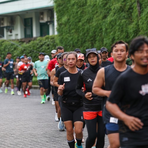 Race photo from FIRST SUNDAY RUN