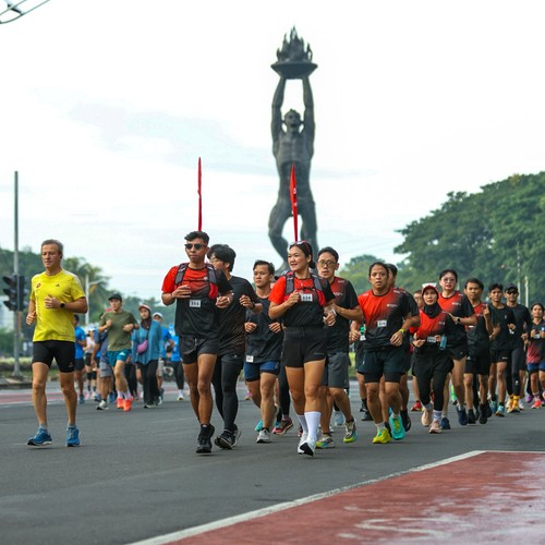Race photo from FIRST SUNDAY RUN
