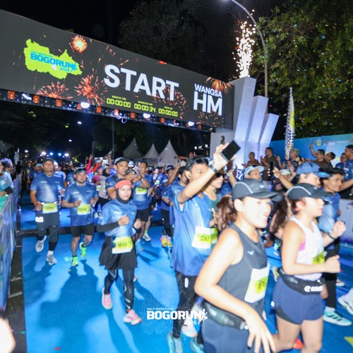 Race photo from BOGORUN 2026