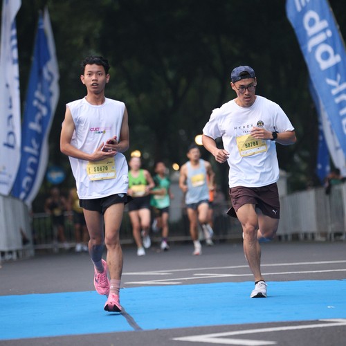 Race photo from Yumaju Berlebarun Besama ASICS