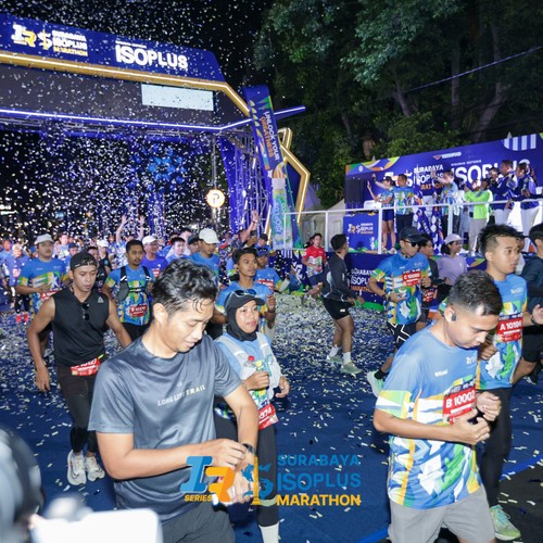Race photo from SURABAYA ISOPLUS MARATHON 2026