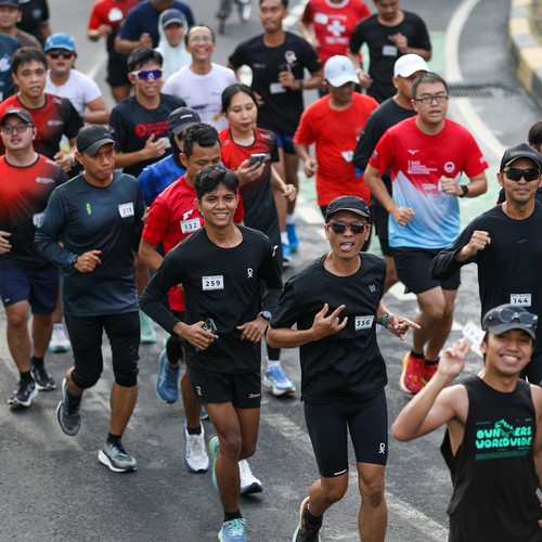 Race photo from FIRST SUNDAY RUN