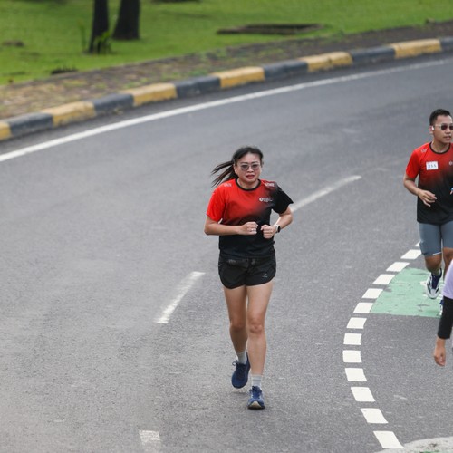 Race photo from FIRST SUNDAY RUN