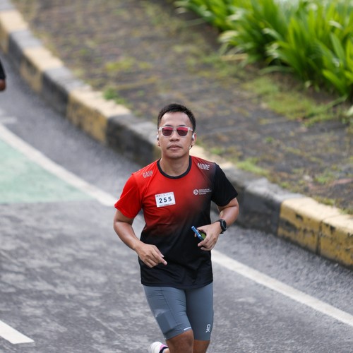 Race photo from FIRST SUNDAY RUN