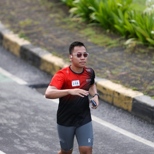 Race photo from FIRST SUNDAY RUN