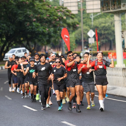 Race photo from FIRST SUNDAY RUN