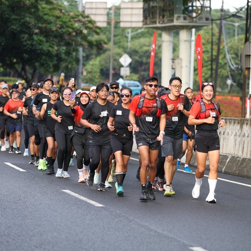 Race photo from FIRST SUNDAY RUN