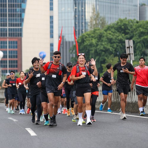 Race photo from FIRST SUNDAY RUN
