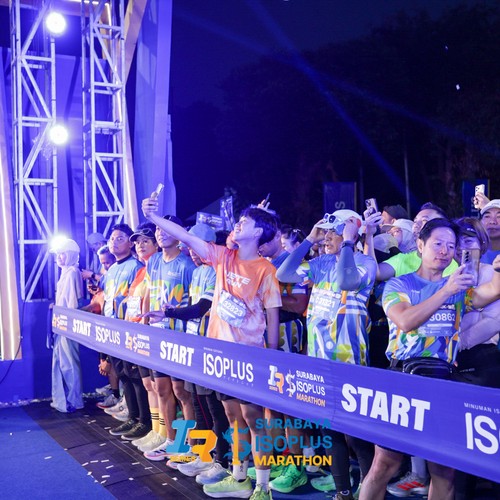 Race photo from SURABAYA ISOPLUS MARATHON 2026