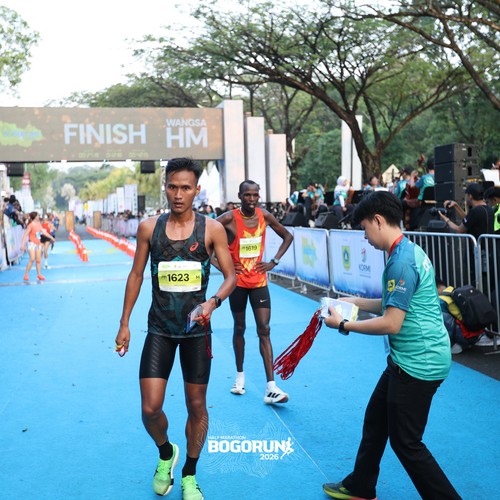 Race photo from BOGORUN 2026