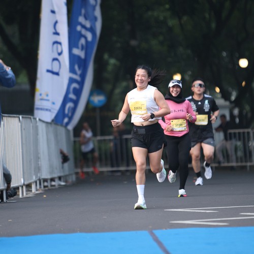 Race photo from Yumaju Berlebarun Besama ASICS