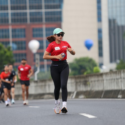 Race photo from FIRST SUNDAY RUN