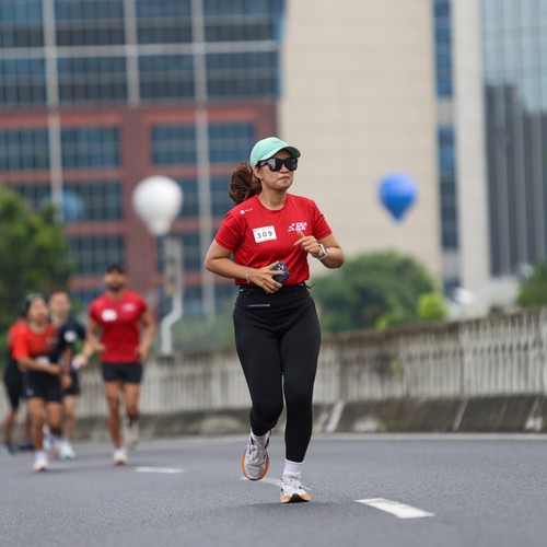 Race photo from FIRST SUNDAY RUN