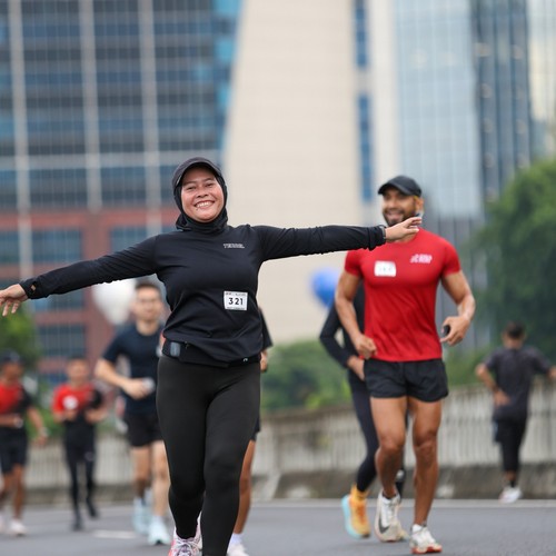 Race photo from FIRST SUNDAY RUN