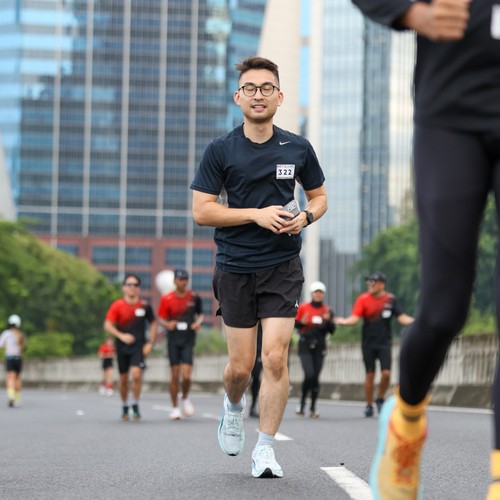 Race photo from FIRST SUNDAY RUN