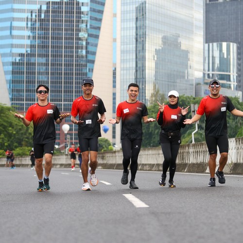 Race photo from FIRST SUNDAY RUN