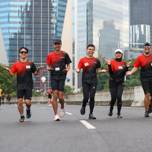 Race photo from FIRST SUNDAY RUN