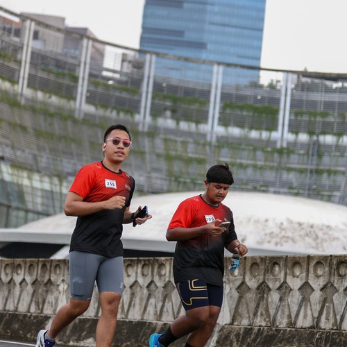 Race photo from FIRST SUNDAY RUN