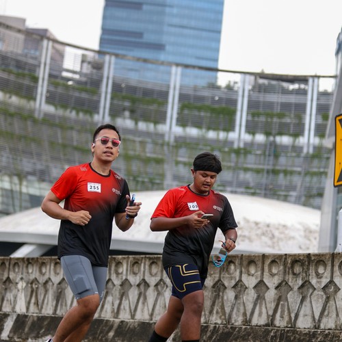 Race photo from FIRST SUNDAY RUN