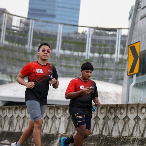 Race photo from FIRST SUNDAY RUN