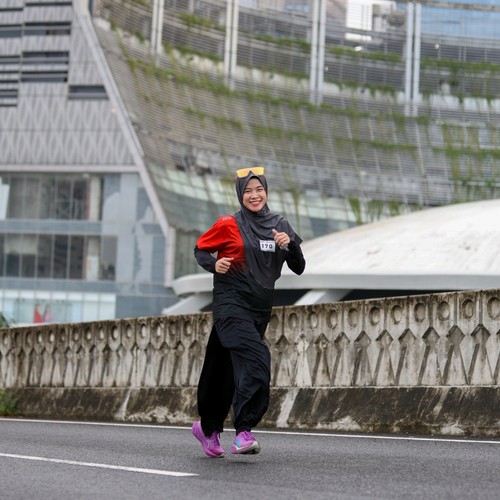 Race photo from FIRST SUNDAY RUN