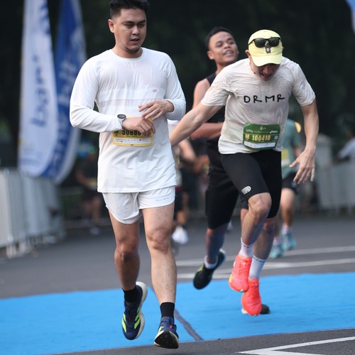Race photo from Yumaju Berlebarun Besama ASICS