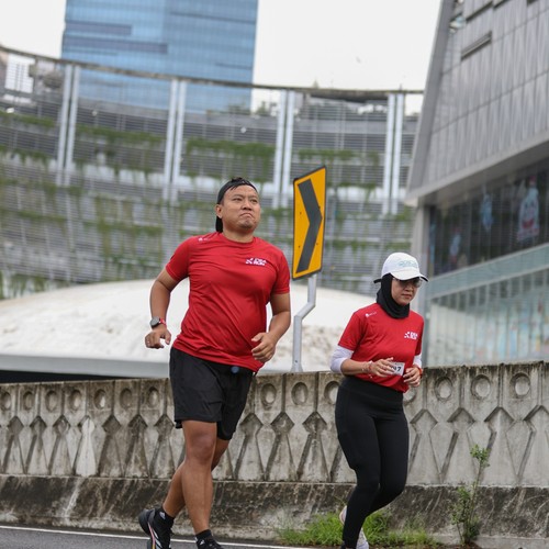 Race photo from FIRST SUNDAY RUN