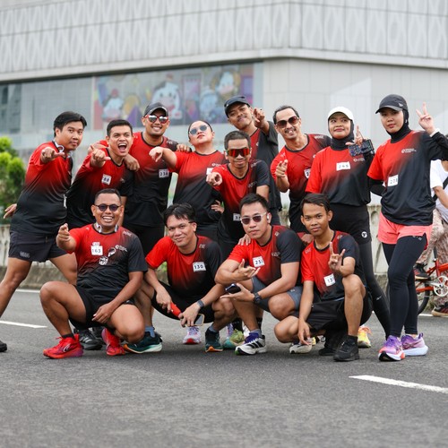 Race photo from FIRST SUNDAY RUN