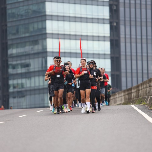 Race photo from FIRST SUNDAY RUN