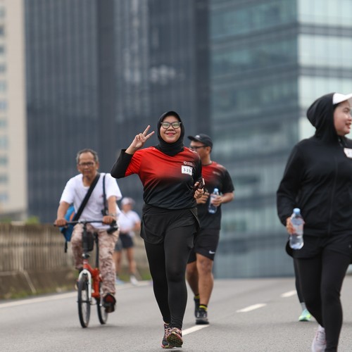 Race photo from FIRST SUNDAY RUN