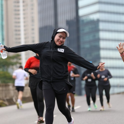 Race photo from FIRST SUNDAY RUN