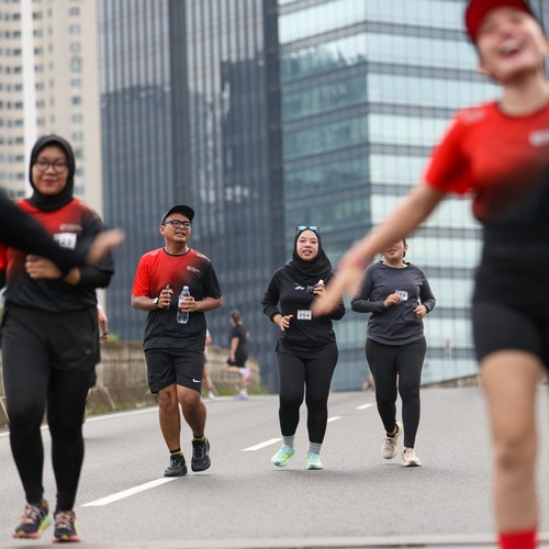 Race photo from FIRST SUNDAY RUN