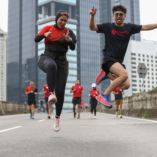 Race photo from FIRST SUNDAY RUN