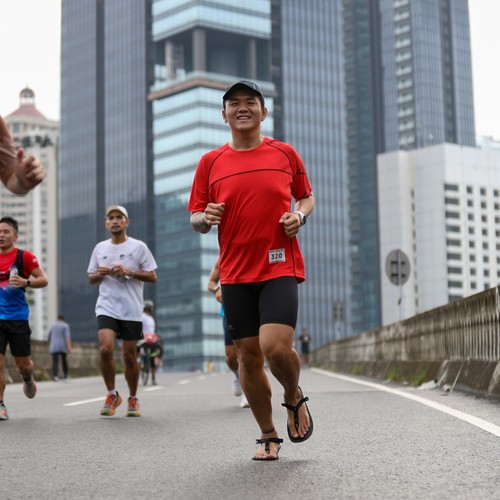 Race photo from FIRST SUNDAY RUN