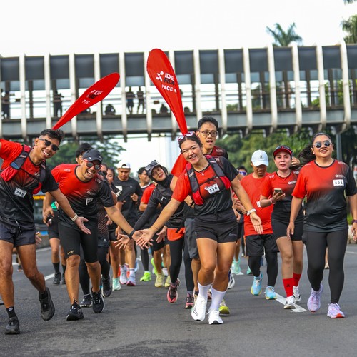 Race photo from FIRST SUNDAY RUN