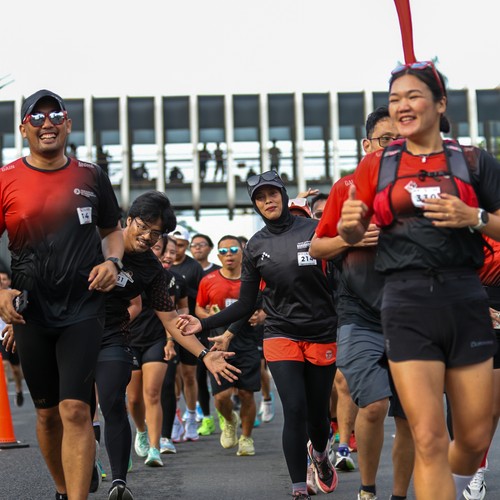 Race photo from FIRST SUNDAY RUN