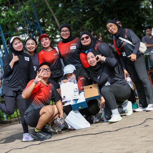 Race photo from FIRST SUNDAY RUN