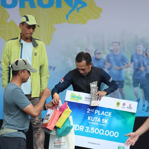 Race photo from BOGORUN 2026