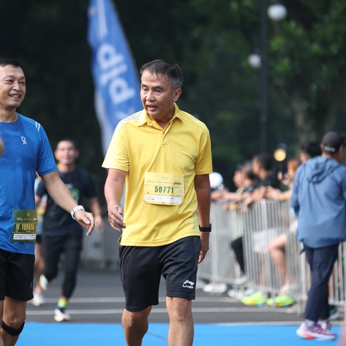 Race photo from Yumaju Berlebarun Besama ASICS