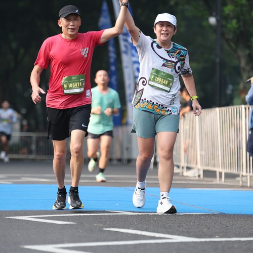 Race photo from Yumaju Berlebarun Besama ASICS