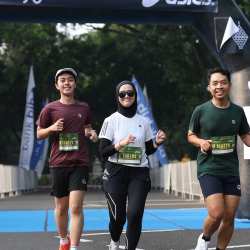 Race photo from Yumaju Berlebarun Besama ASICS
